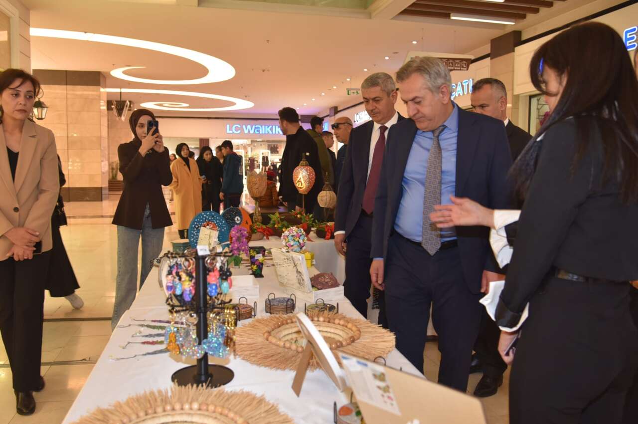 Konya’da özel çocukların hazırladığı eserler sergilenmeye başladı 2